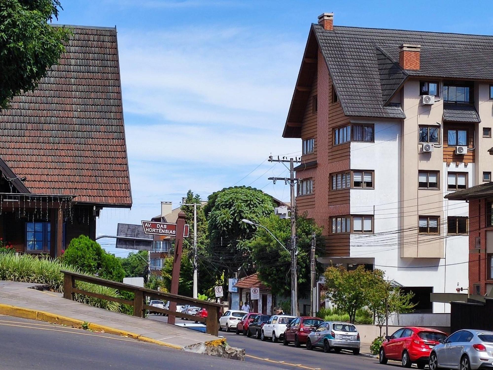 Solar Da Encosta 305 - Espaco E Conforto No Centro Gramado Exteriér fotografie